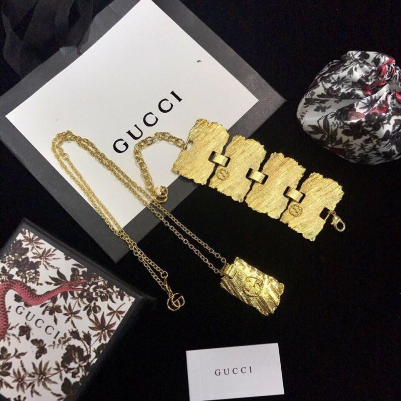 Gucci Necklaces